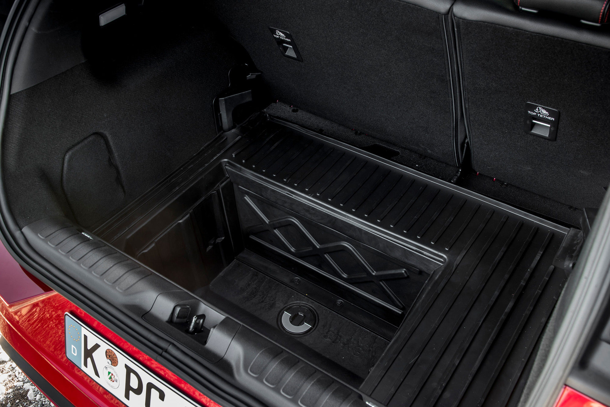 Ford Puma et son coffre équipé d'une Mégabox (80 litres)