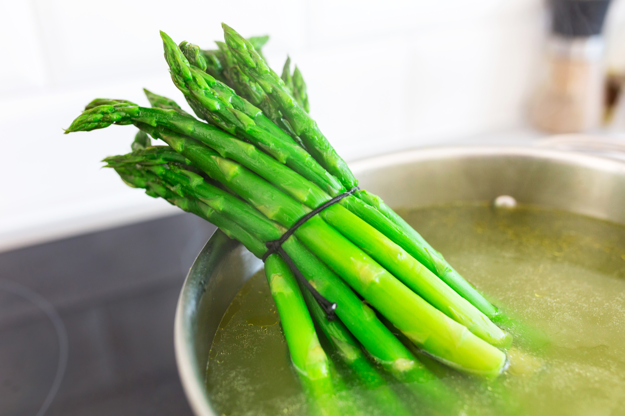 Carburant à l'asperge : l'innovation par les légumes