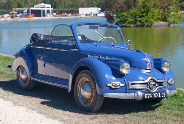 Panhard Dyna X